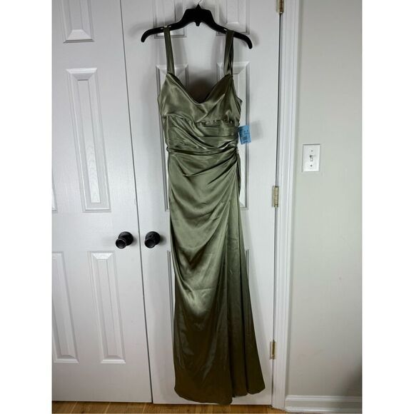 NWT Galina Signature Bridal Evening Long Sage Gown Size 6 - Picture 1 of 6
